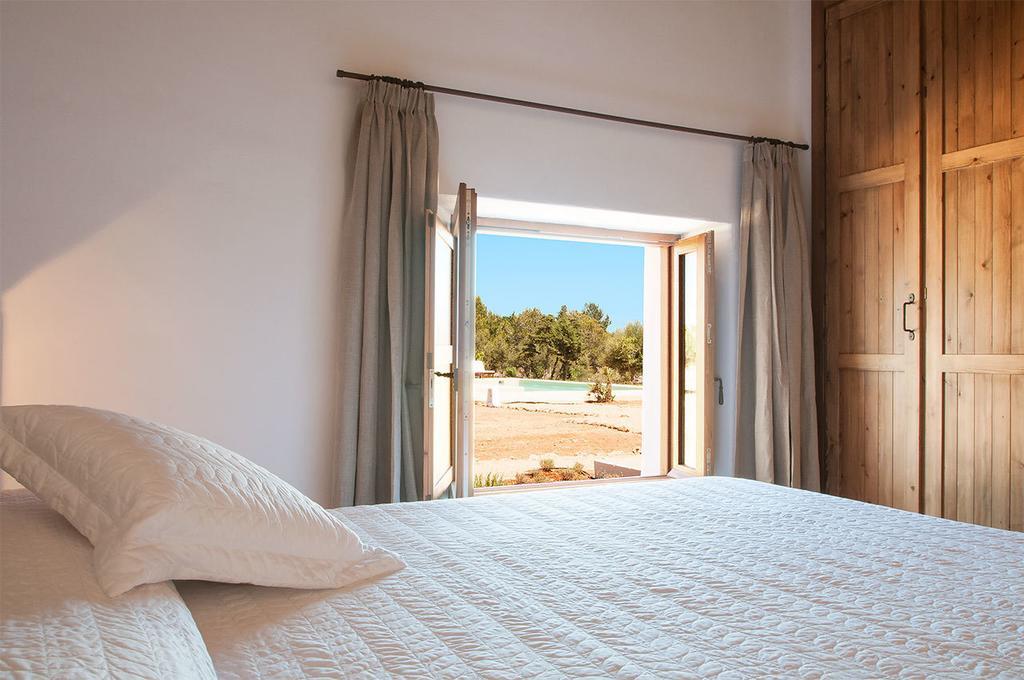 Ibiza Holliday Villa Harmony Sant Jordi de ses Salines Kamer foto